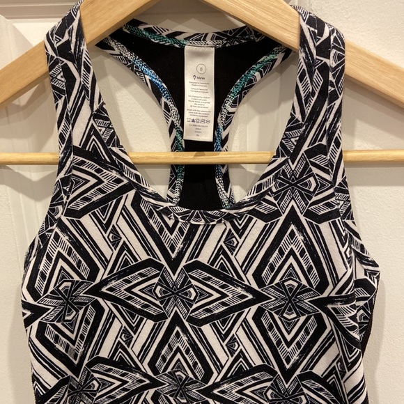 Ivivva Black & White Triangle Patterned Racerback Tank Top - Picture 2 of 5